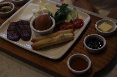 zengin ve leziz Türk Kahvaltı