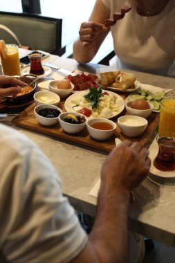 zengin ve leziz Türk Kahvaltı