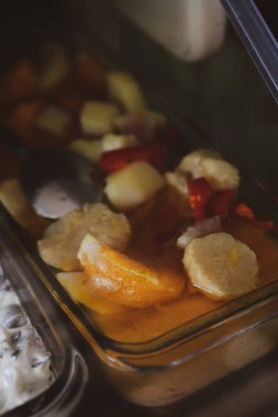 Geleneksel Türk ve Yunan yemek meze masası
