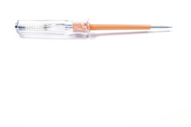 Plastik saplı tornavida.