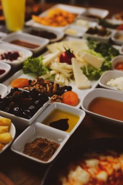zengin ve leziz Türk Kahvaltı