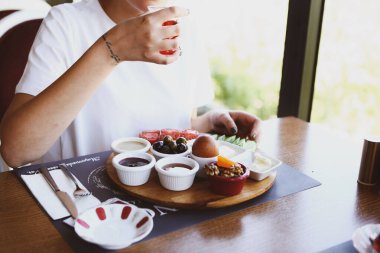 zengin ve leziz Türk Kahvaltı