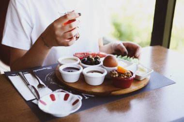 zengin ve leziz Türk Kahvaltı