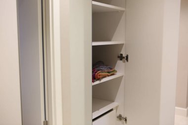 Lüks ev koridorunun içi