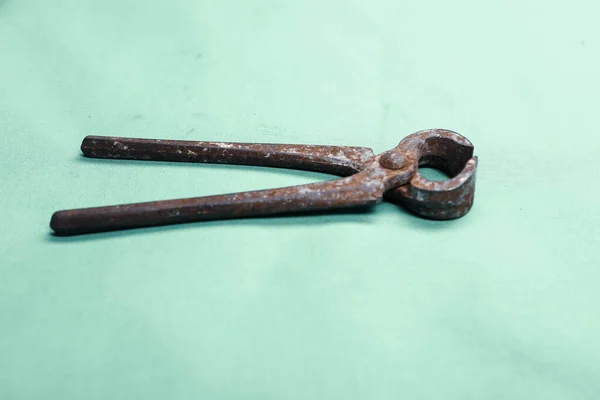 Old Well Used Pair Rusty Nippers — Fotografia de Stock