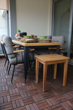 Modern balkon terasının içi