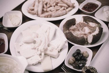 zengin ve leziz Türk Kahvaltı