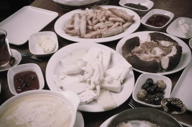 zengin ve leziz Türk Kahvaltı