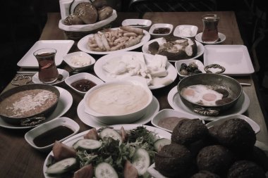 zengin ve leziz Türk Kahvaltı