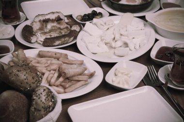 zengin ve leziz Türk Kahvaltı
