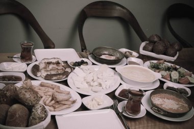 zengin ve leziz Türk Kahvaltı