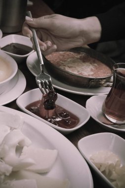 zengin ve leziz Türk Kahvaltı