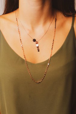 Elmas Mücevherler ve Moda Mücevherleri