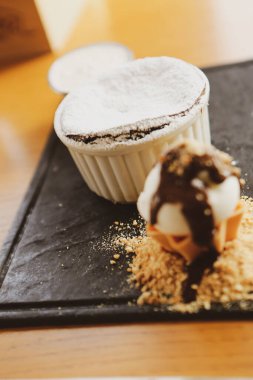 dondurma çikolatalı sufle