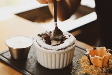 dondurma çikolatalı sufle