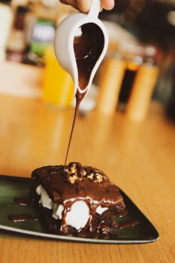 dondurma çikolatalı sufle