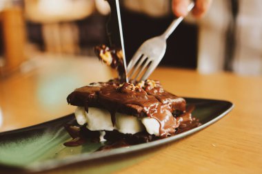 dondurma çikolatalı sufle