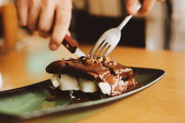 dondurma çikolatalı sufle