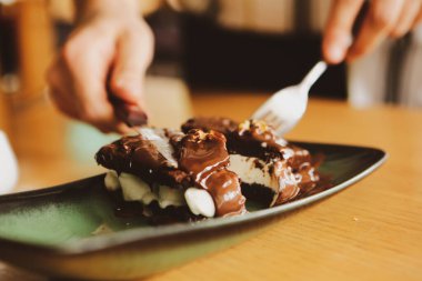 dondurma çikolatalı sufle