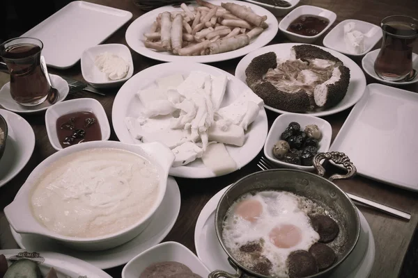 Rich Delicious Turkish Breakfast — Stock Photo, Image