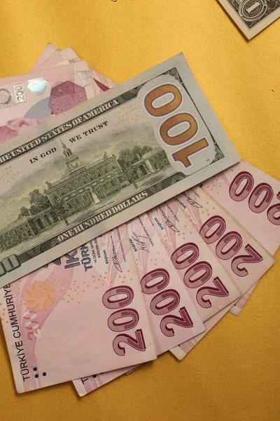 Türkische Lira Banknoten Und Dollar — Stockfoto