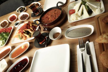 zengin ve leziz Türk Kahvaltı