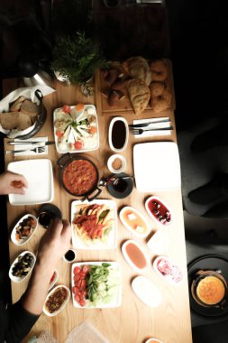 zengin ve leziz Türk Kahvaltı