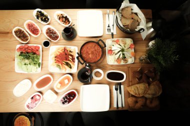 zengin ve leziz Türk Kahvaltı