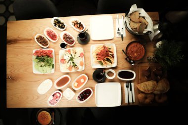 zengin ve leziz Türk Kahvaltı