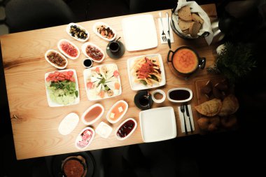 zengin ve leziz Türk Kahvaltı