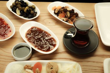 zengin ve leziz Türk Kahvaltı