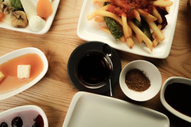 zengin ve leziz Türk Kahvaltı