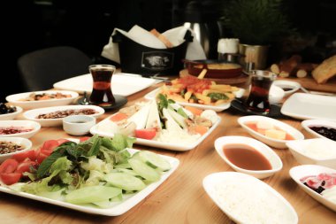 zengin ve leziz Türk Kahvaltı