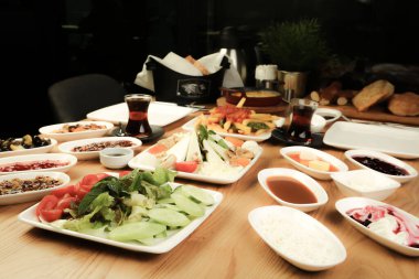 zengin ve leziz Türk Kahvaltı