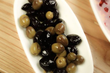 zengin ve leziz Türk Kahvaltı