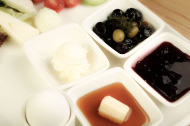 zengin ve leziz Türk Kahvaltı