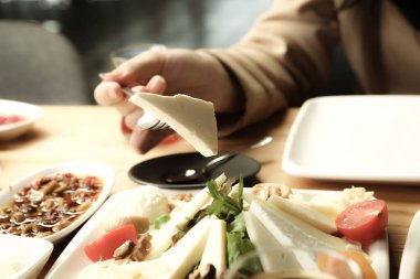 zengin ve leziz Türk Kahvaltı