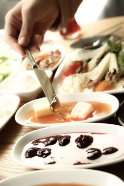 zengin ve leziz Türk Kahvaltı