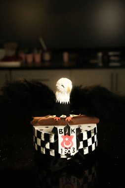 Masada lezzetli bir pasta var.