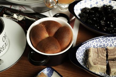 zengin ve leziz Türk Kahvaltı