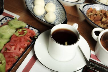 zengin ve leziz Türk Kahvaltı