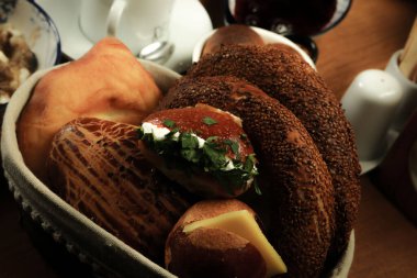 zengin ve leziz Türk Kahvaltı