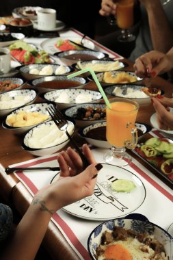 zengin ve leziz Türk Kahvaltı