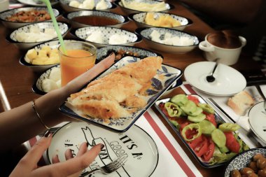 zengin ve leziz Türk Kahvaltı