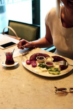 zengin ve leziz Türk Kahvaltı