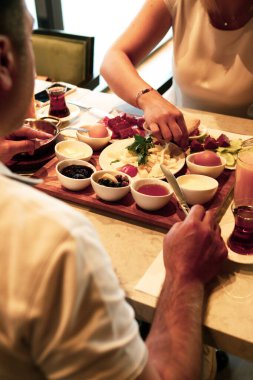 zengin ve leziz Türk Kahvaltı