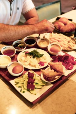 zengin ve leziz Türk Kahvaltı