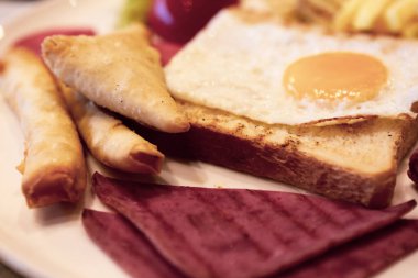 zengin ve leziz Türk Kahvaltı