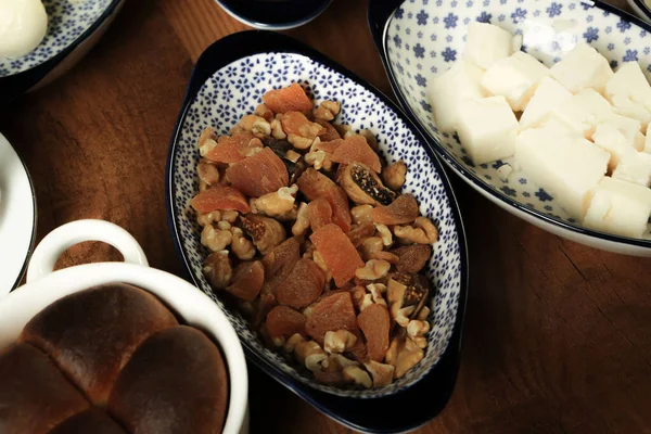 zengin ve leziz Türk Kahvaltı