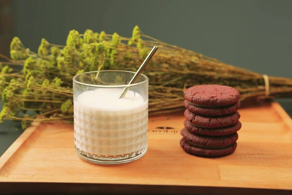 Galletas Con Chispas Chocolate Negro —  Fotos de Stock